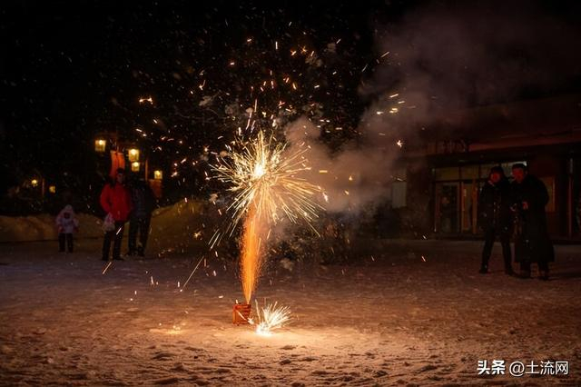 烟花爆竹易燃易爆物