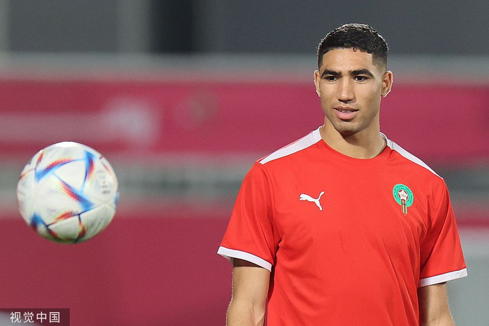 摩洛哥球星阿什拉夫出生在西班牙。