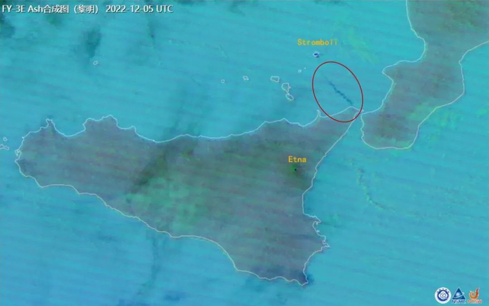 　风云三号E星合成图