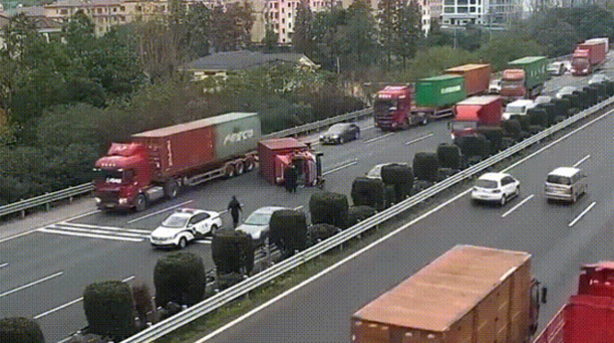 现场画面。图源：安徽省公安厅