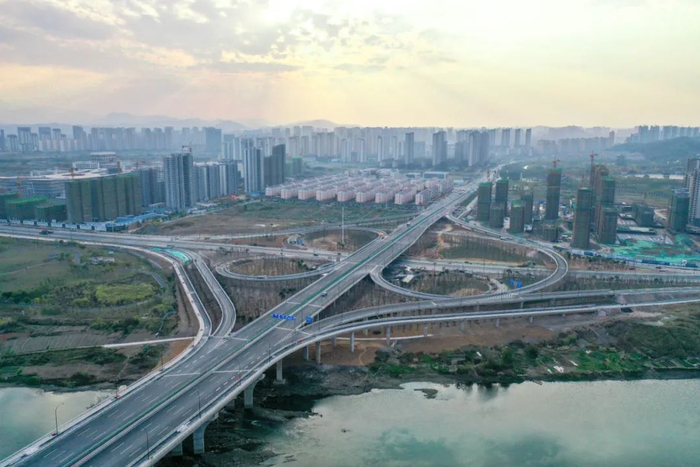 杨家坊互通立交桥