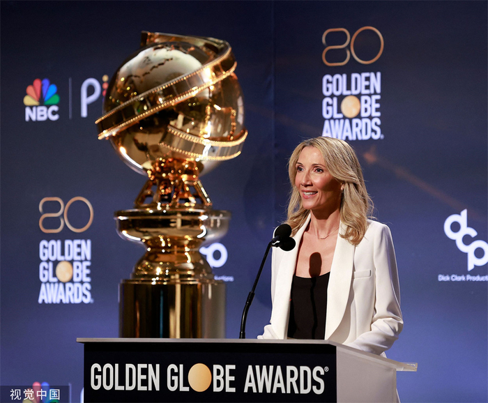 好莱坞外记协（HFPA）主席海伦·霍恩发言。视觉中国 图