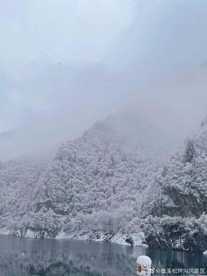 图据@叠溪松坪沟风景区