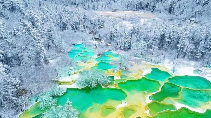 图据黄龙国家级风景名胜区管理局