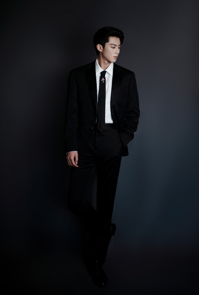 ▲王鹤棣说，即使观众记不住他的名字，记住他的角色也是一种成功。  受访者供图