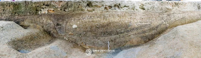 良渚文化晚期废弃陶片堆积