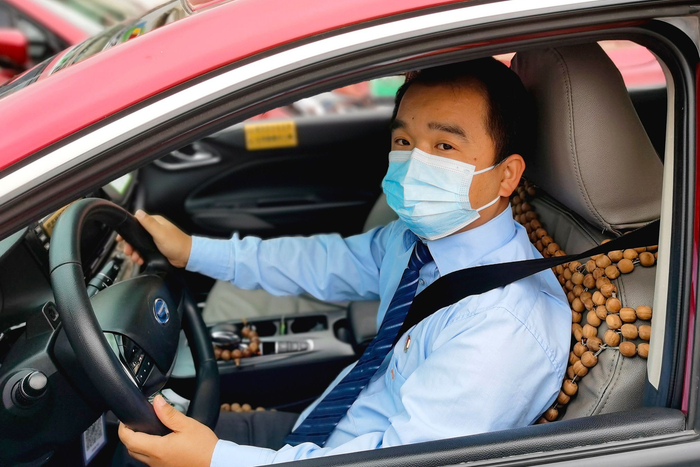 拾金不昧的“的哥”宋文玉。  广州公交集团广交公司供图