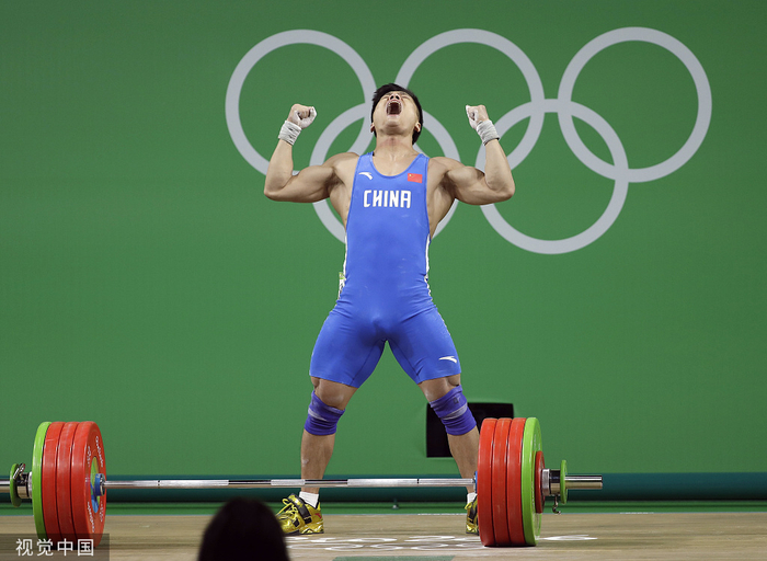 吕小军是奥运三金获得者。