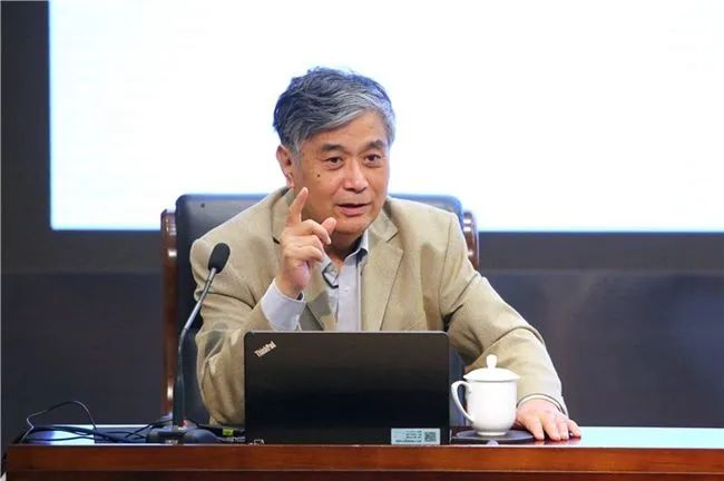 中国疾病预防控制中心流行病学前首席科学家曾光