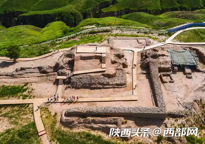 石峁遗址（石峁遗址管理处供图）