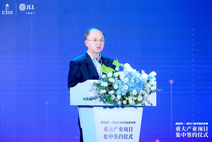 ▲渝中区政府区长 黄茂军