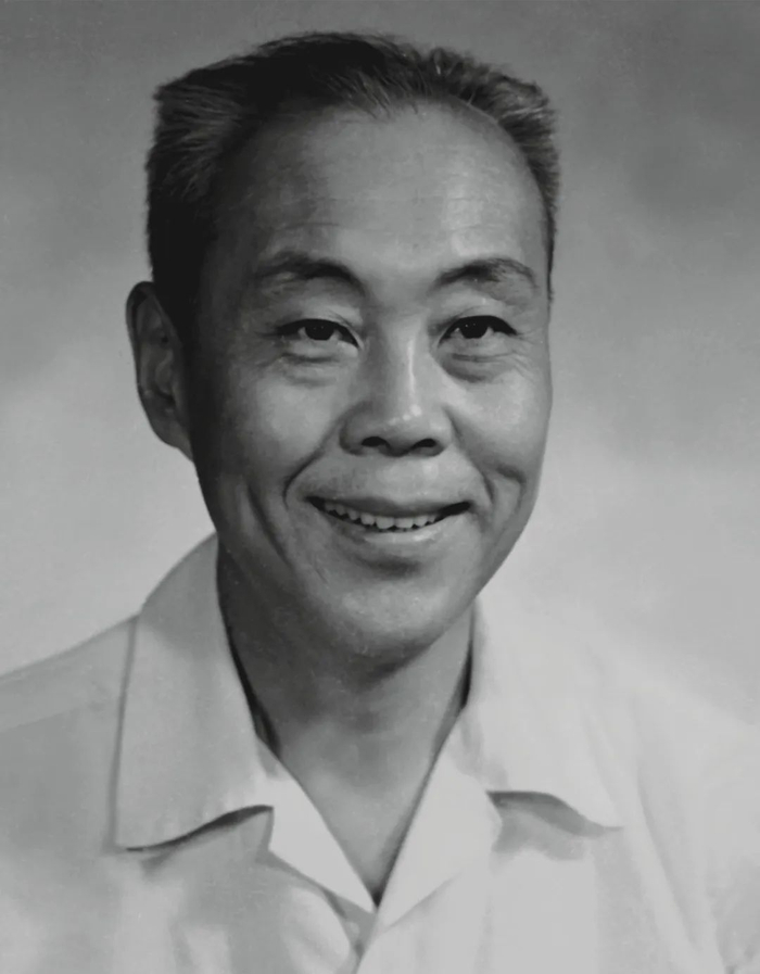 郑榕（1924年6月5日-2022年12月24日）本文图片除标注外均来自北京人艺官网和官方公众号