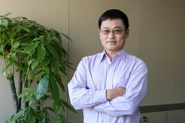 南方科技大学前沿生物技术研究院院长、美国科学院院士朱健康。采访对象供图