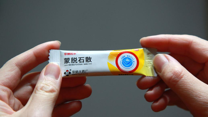 蒙脱石散 视觉中国 图