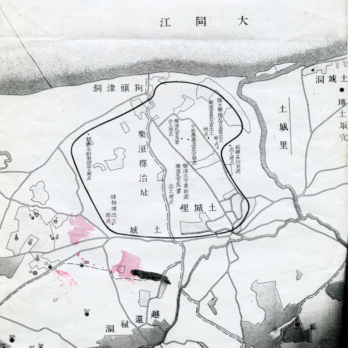 图7 汉乐浪郡遗址出土点示意图（采自《西域考古图记》）