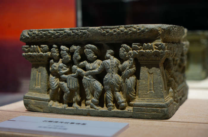 2—3世纪 石雕佛传故事塔基