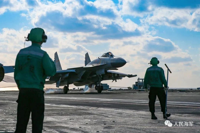 微信公众号“人民海军”图