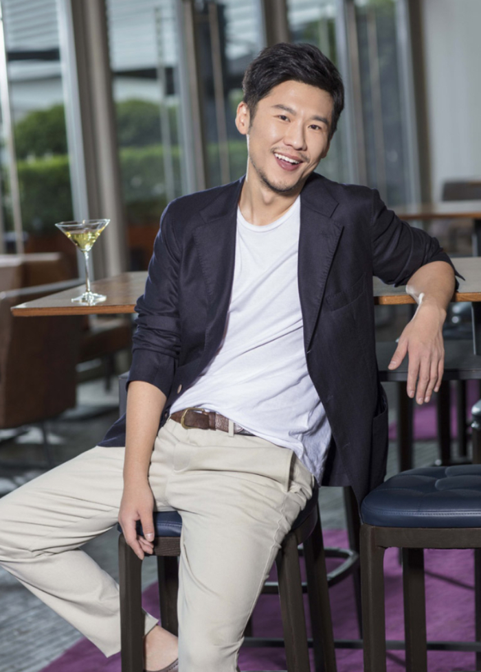 王骁:不愿沾染父母的名气,27岁转行当演员,今事业有成家庭幸福