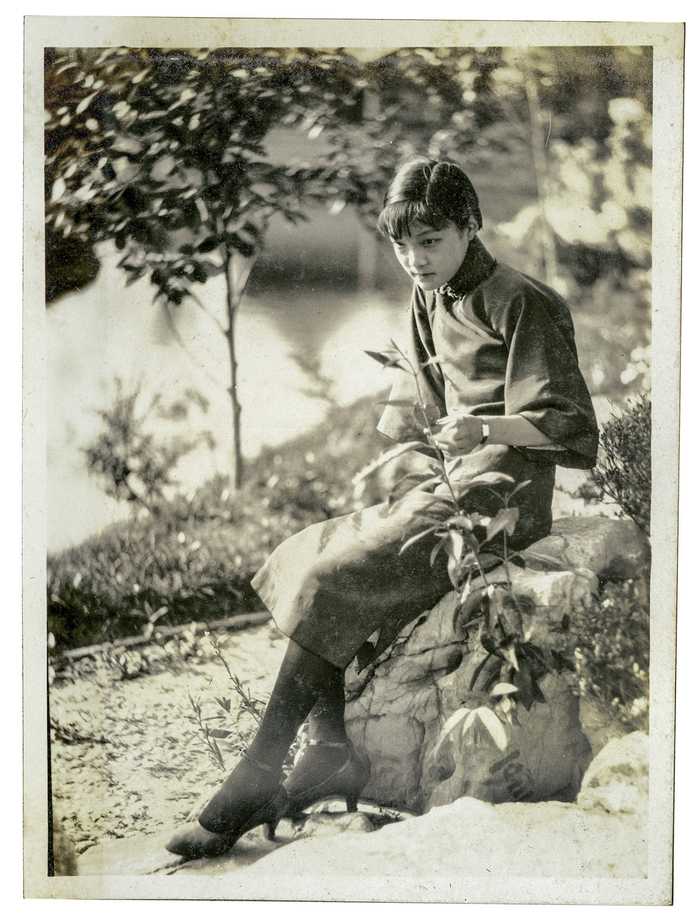 舞女媛媛，摄于1936年