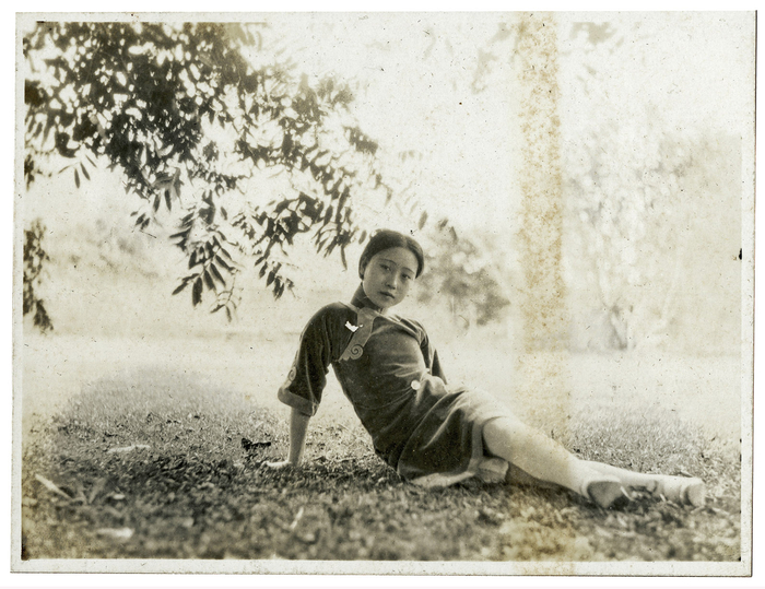 潘雪艳。刊于《上海漫画》杂志第29期1928年11月3日