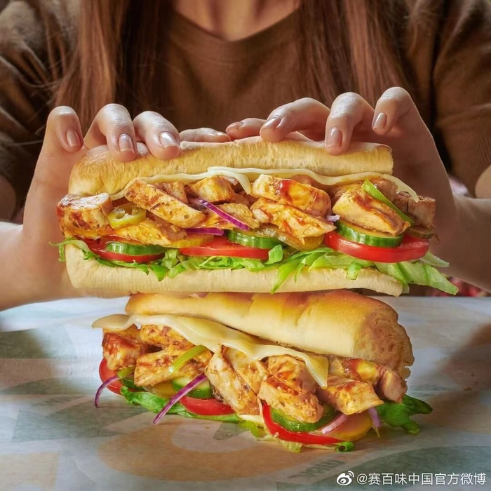 照烧鸡三明治（图片来源：微博@赛百味中国官方微博）