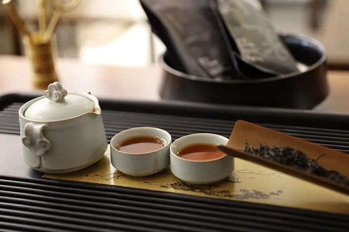 “雲笺”系列公益茶产品