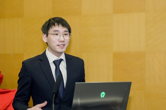 数坤科技CTO郑超