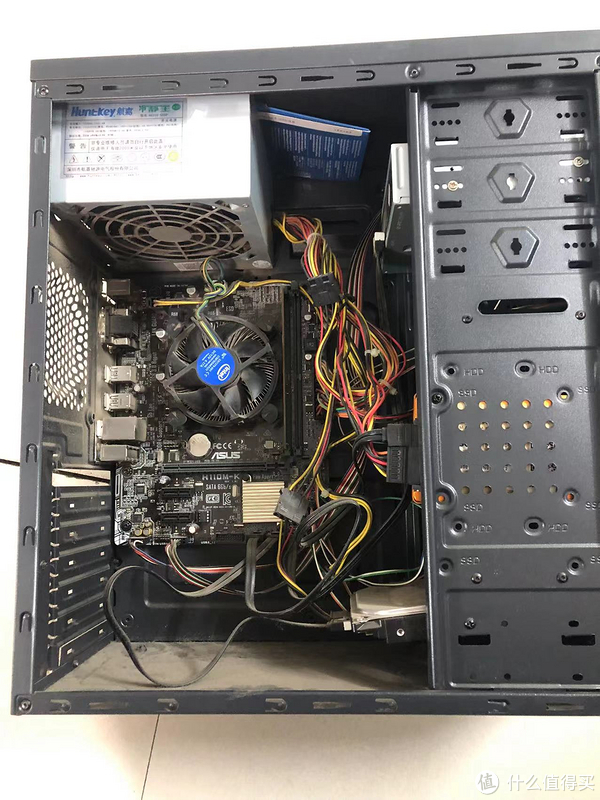 电脑电源风扇噪音大怎么办 自己动手更换电源风扇步骤