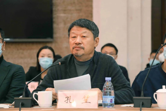 《县委大院》导演孔笙