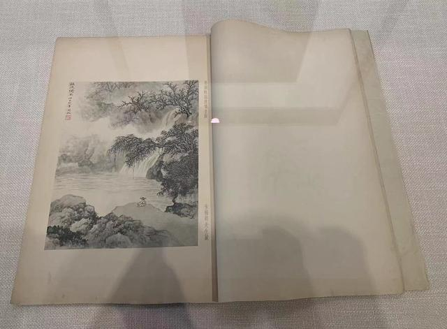 吴湖帆《梅景书屋》画集中的《临流独坐》图