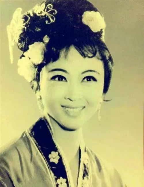 ▲马若云饰演的刘三姐