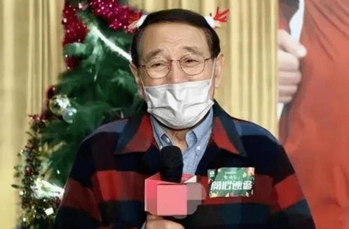 刘恺威女友又传怀孕！聚餐女方紧搂肚子，走路缓慢似孕妇-刘恺威女朋友是谁图片