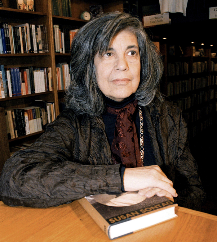 2000年4月10日，苏珊·桑塔格参加布拉格作家节