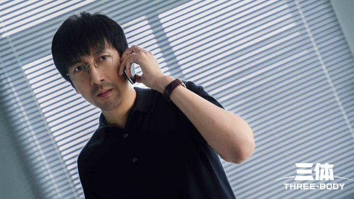 张鲁一 饰 汪淼