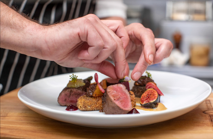 图片来源：品牌提供，品牌官网，品牌官微