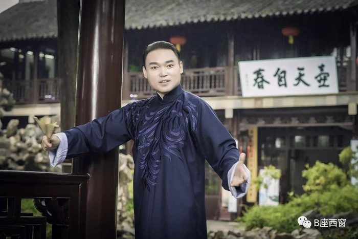 马伟演出照