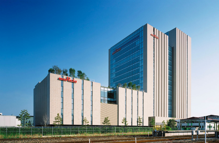 “我们生产其他公司不能生产的产品”