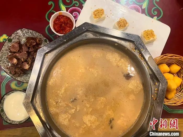 中新社记者 张玮 摄