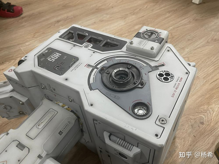 ▲《流浪地球1》的MOSS MDI制作。