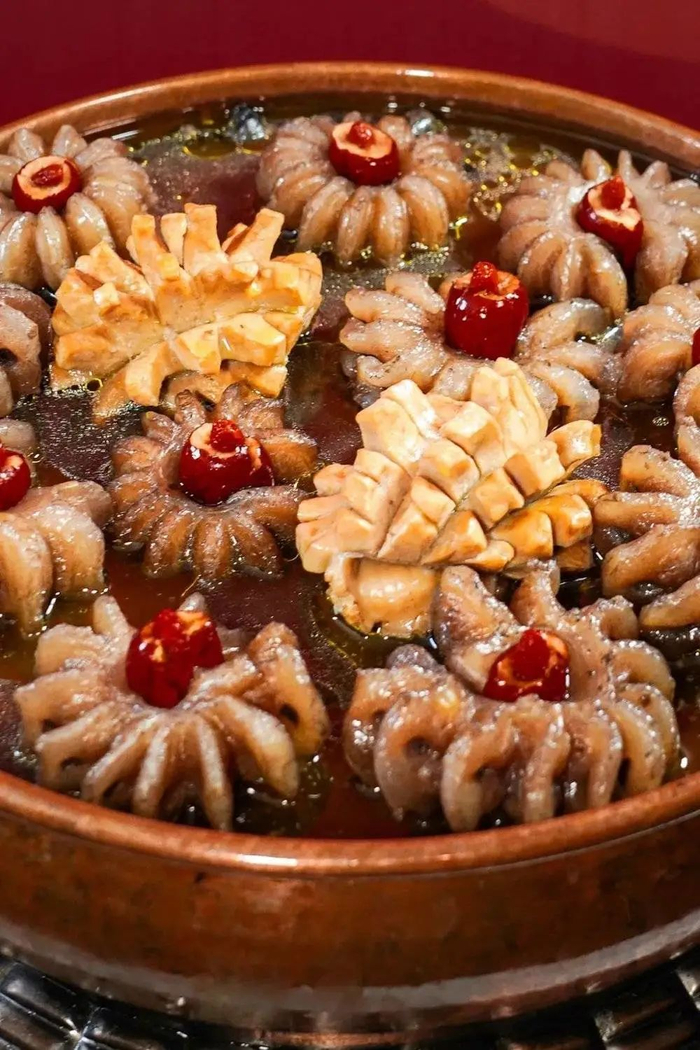 牛鞭巴戟天汤。摄影/刘艳晖