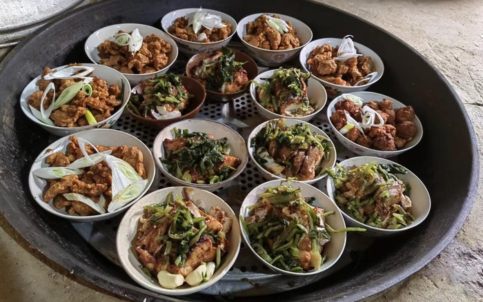 扣碗是开封人过年期间的重头菜。