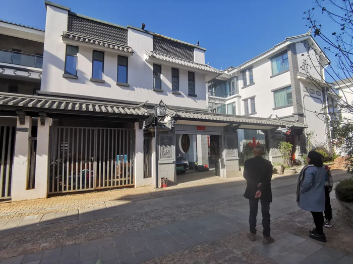 杨葵发在银桥1806小镇的新房。新京报记者 朱清华 摄