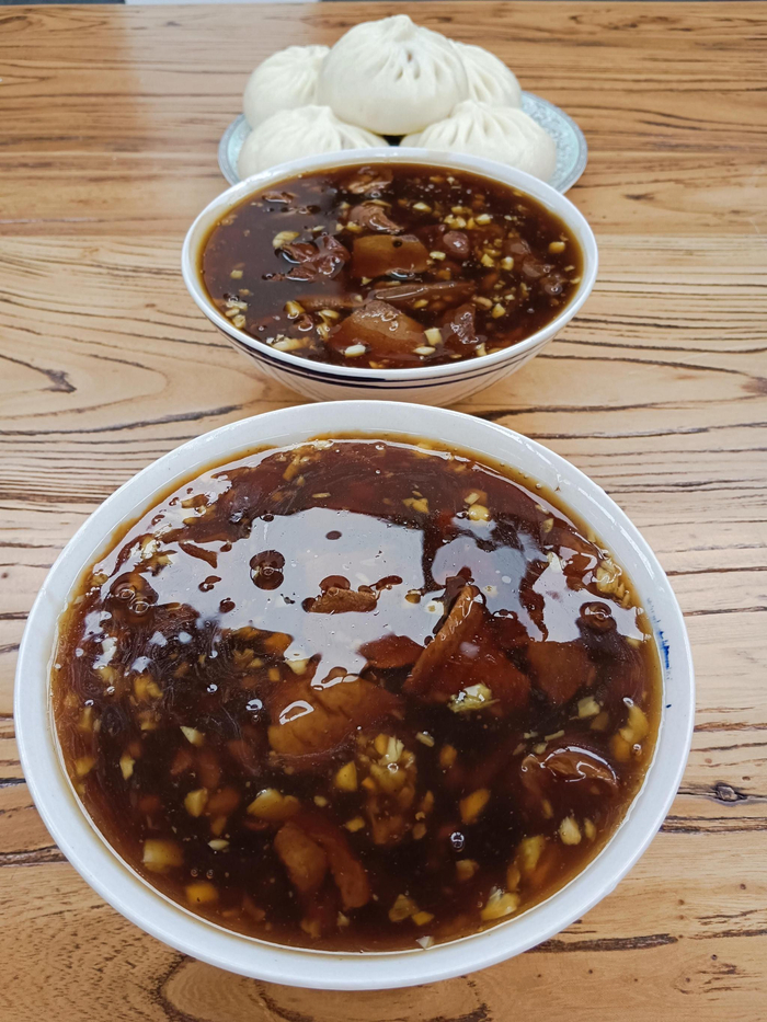 炒肝。  糖小院供图