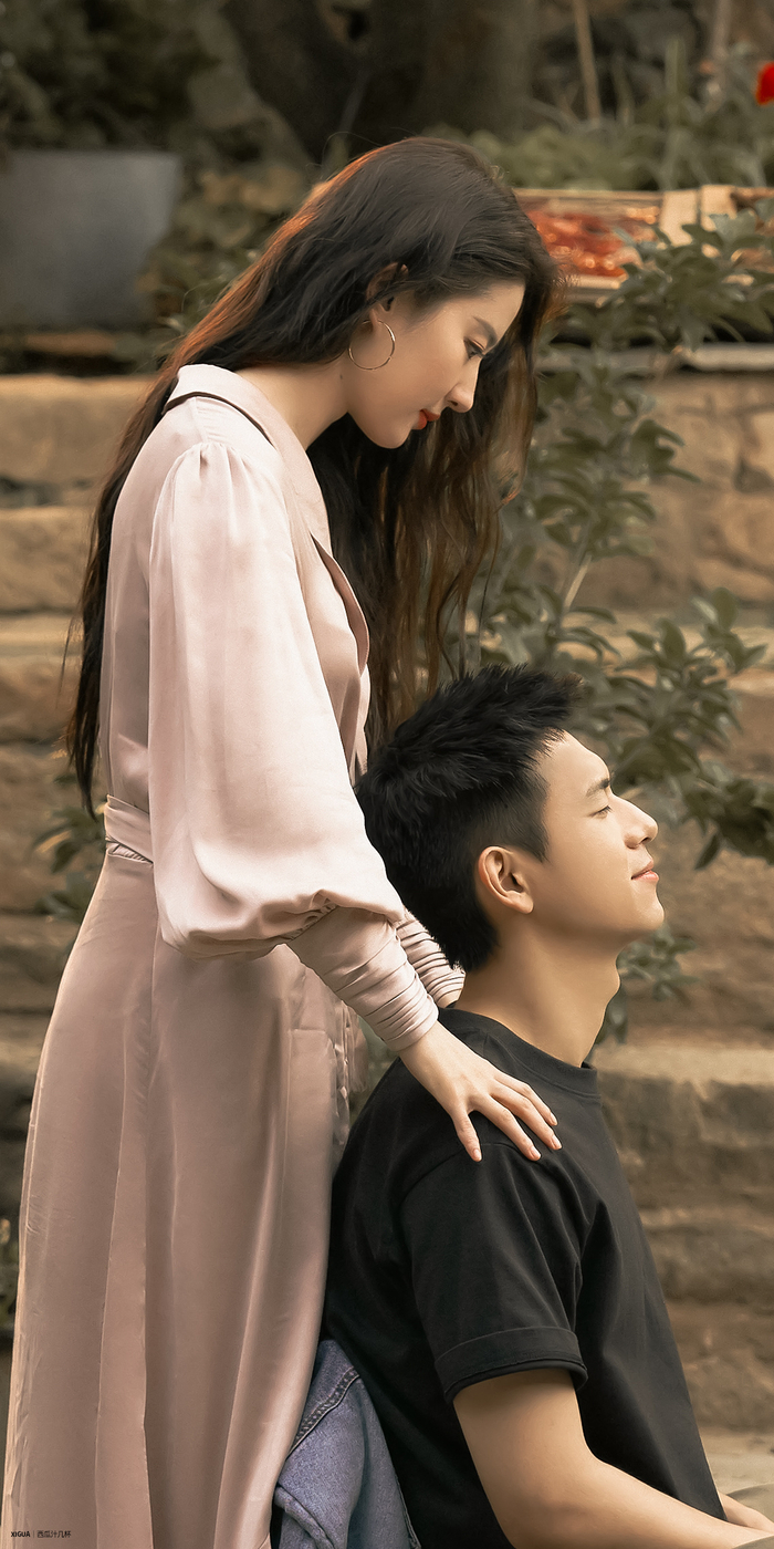 热恋95929893￤双人壁纸￤去有风的地方|壁纸|李现|刘亦菲