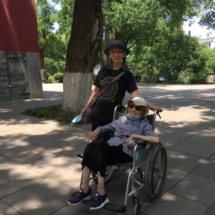 疫情后第一次去南京看妈妈，2020