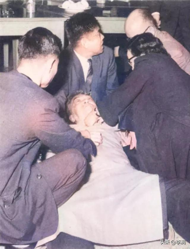 胡适之死：猝死前5小时曾饮酒，曾留下8条遗嘱，死后7月方被下葬