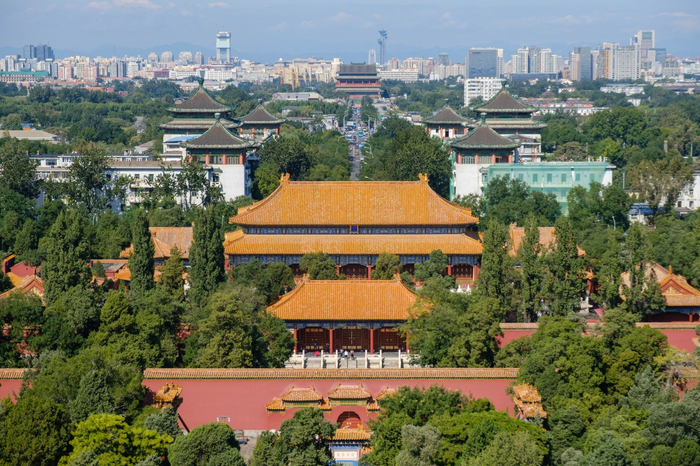 2021年10月7日，北京，从景山公园向北眺望北京中轴线。  新京报记者 王子诚 摄
