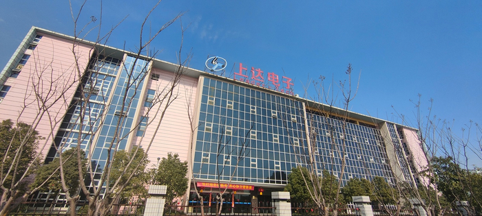 摄影/蔡真