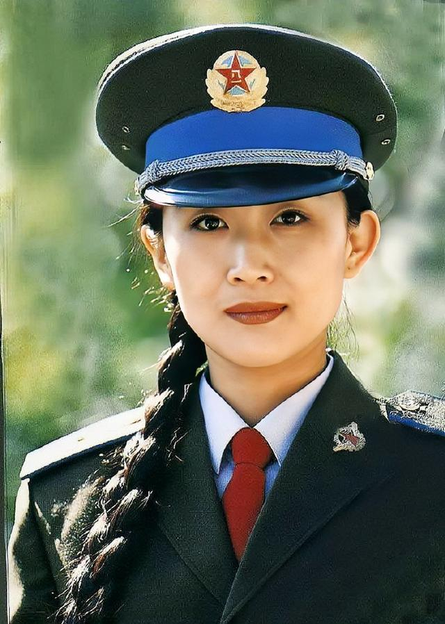 22位老戏骨颜值巅峰照 陈瑾英姿飒爽 马晓伟貌比潘安 丛珊宛如美人蕉|丛珊|马晓伟|陈瑾