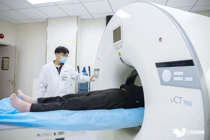 武汉市第四医院常青院区放射影像中心。图片来源：东西湖区融媒体中心